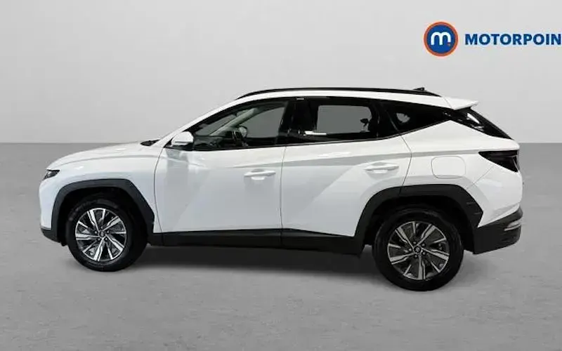 Used Hyundai Tucson SE 150 HP (110 kW) 2023 White SUV