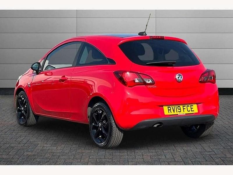 Used Vauxhall Corsa 75 HP (55 kW) 2019 Lava red Hatchback
