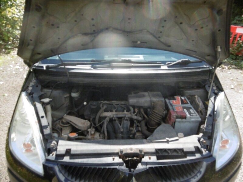 Image 4/4