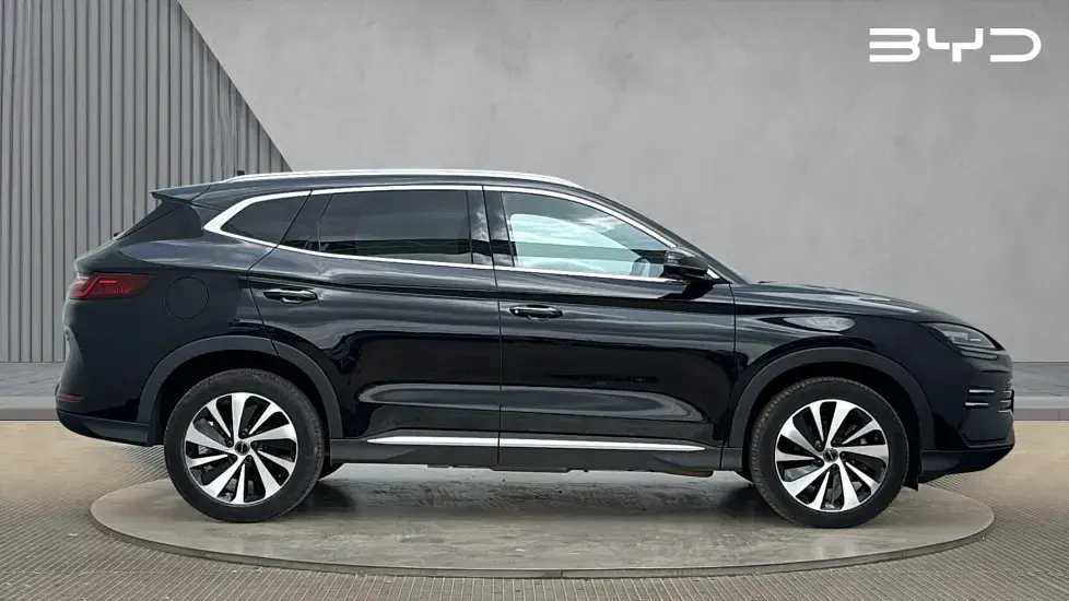 Used BYD Seal U Comfort 218 HP (160 kW) 2025 Black SUV