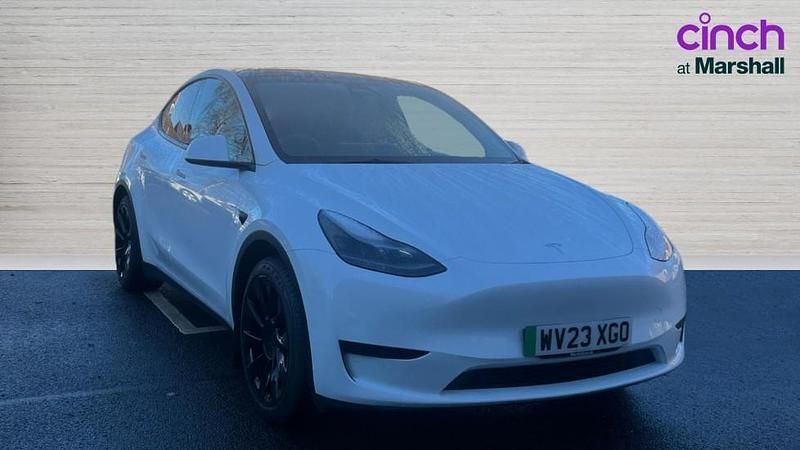 White Used 2023 Tesla Model Y RWD SUV | £23,441 (Fair price) - Image 1/4
