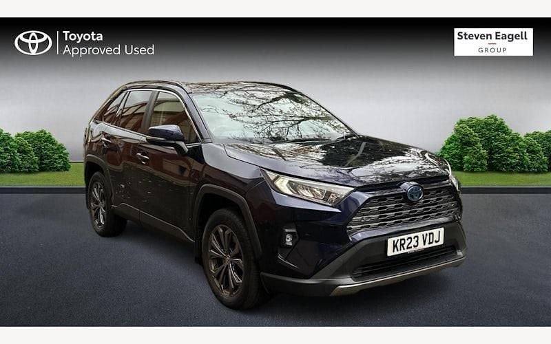 Used 2025 Toyota RAV4 Design Estate | £27,184 (Good price) - Image 1/3