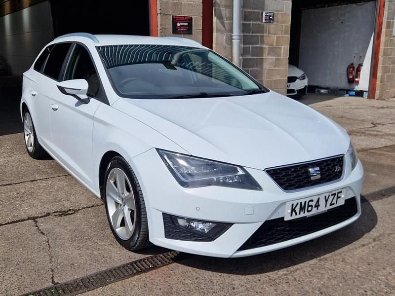 White Used 2014 Seat Leon FR Estate | £4,495 (A bit pricey) - Image 1/4