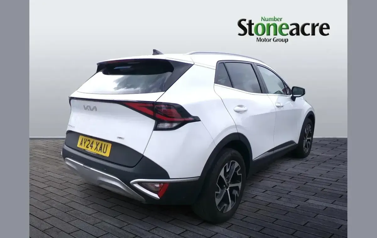 Używany Kia Sportage 226 KM (166 kW) 2024 Biały SUV