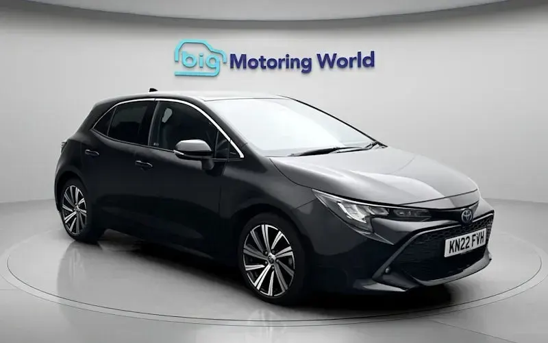 Used Toyota Corolla Design 122 HP (89 kW) 2022 Black Hatchback