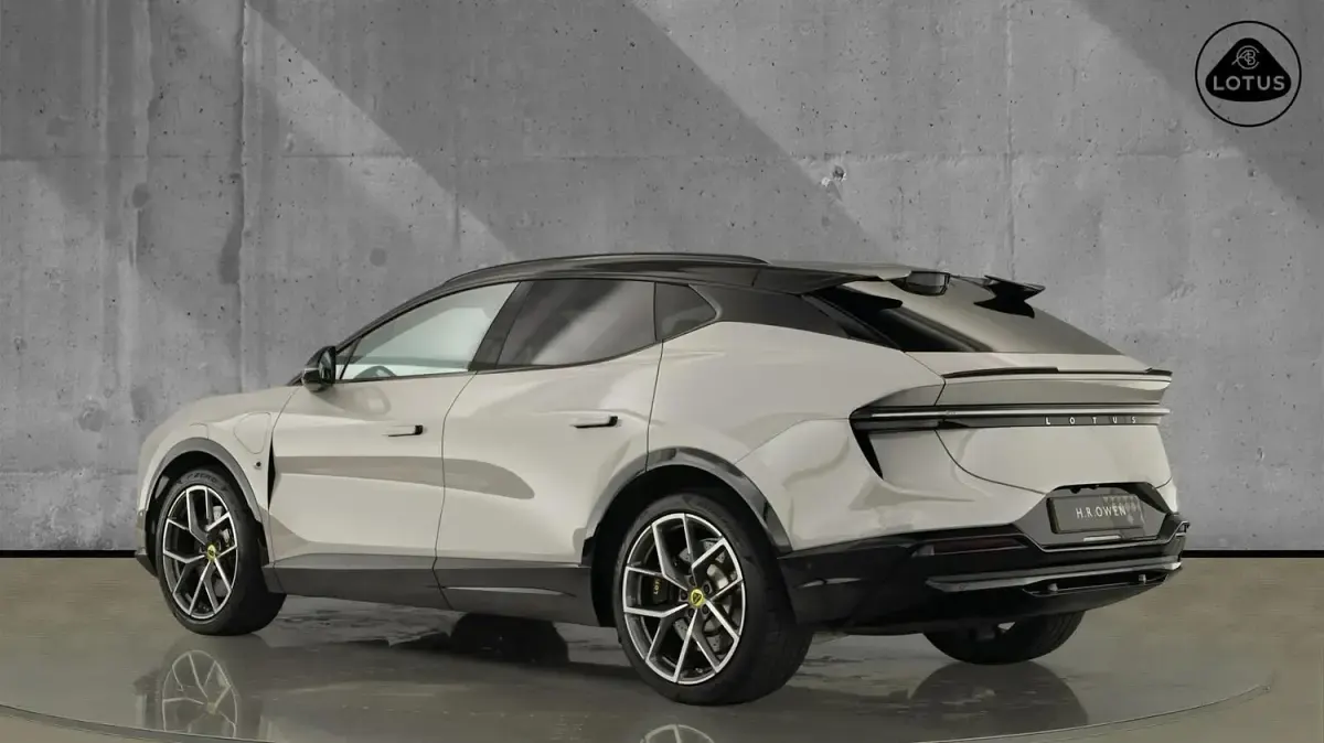 Used Lotus Eletre 450 kW (612 HP) 2025 Grey SUV