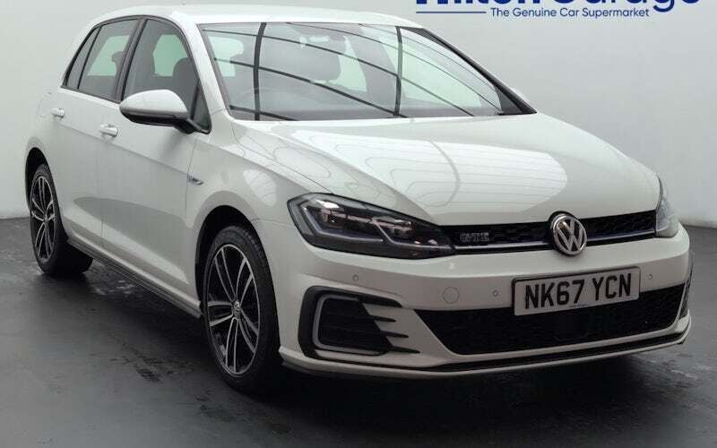 Used 2020 VW Golf VII GTE Hatchback | £13,400 (Good price) - Image 1/4