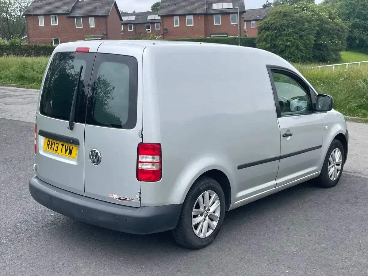 Used VW Caddy 75 HP (55 kW) 2013 Silver MPV
