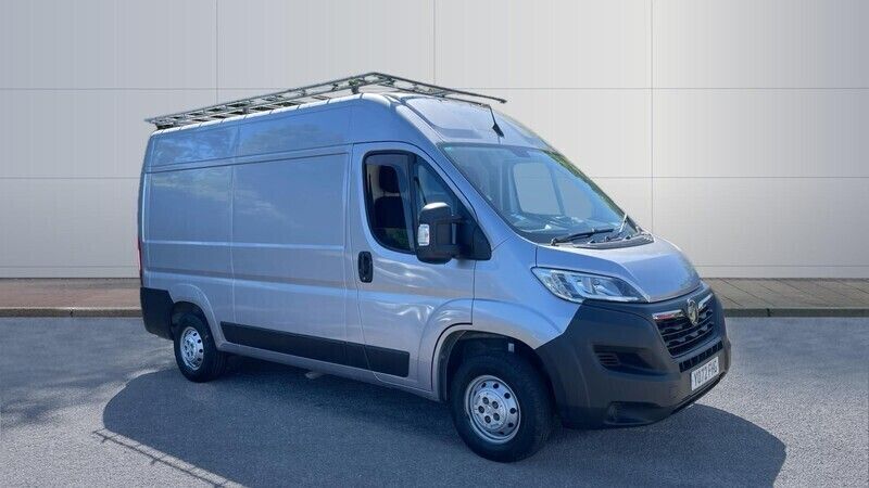 Grey Used 2023 Vauxhall Movano S Van | £14,450 (Super price) - Image 1/4