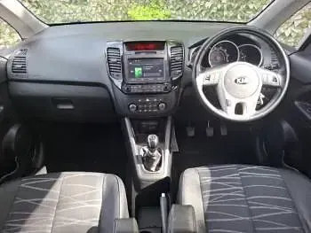 Used Kia Venga 2017 Red Hatchback