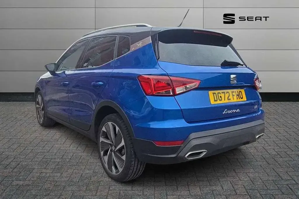 Used Seat Arona FR Sport 108 HP (79 kW) 2023 Blue SUV
