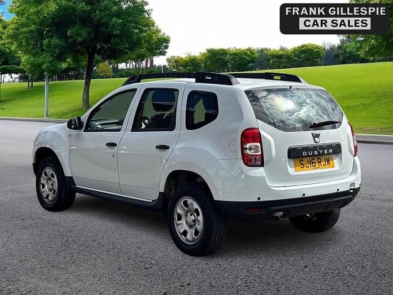 Second-hand Dacia Duster Ambiance 2016 Alb SUV