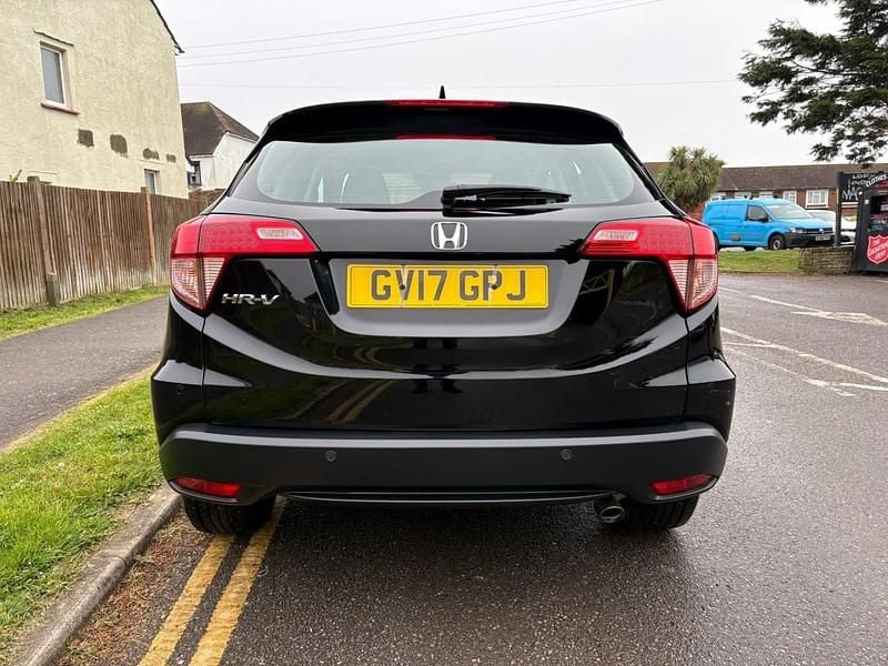 Used Honda HR-V SE 130 HP (95 kW) 2017 Black SUV
