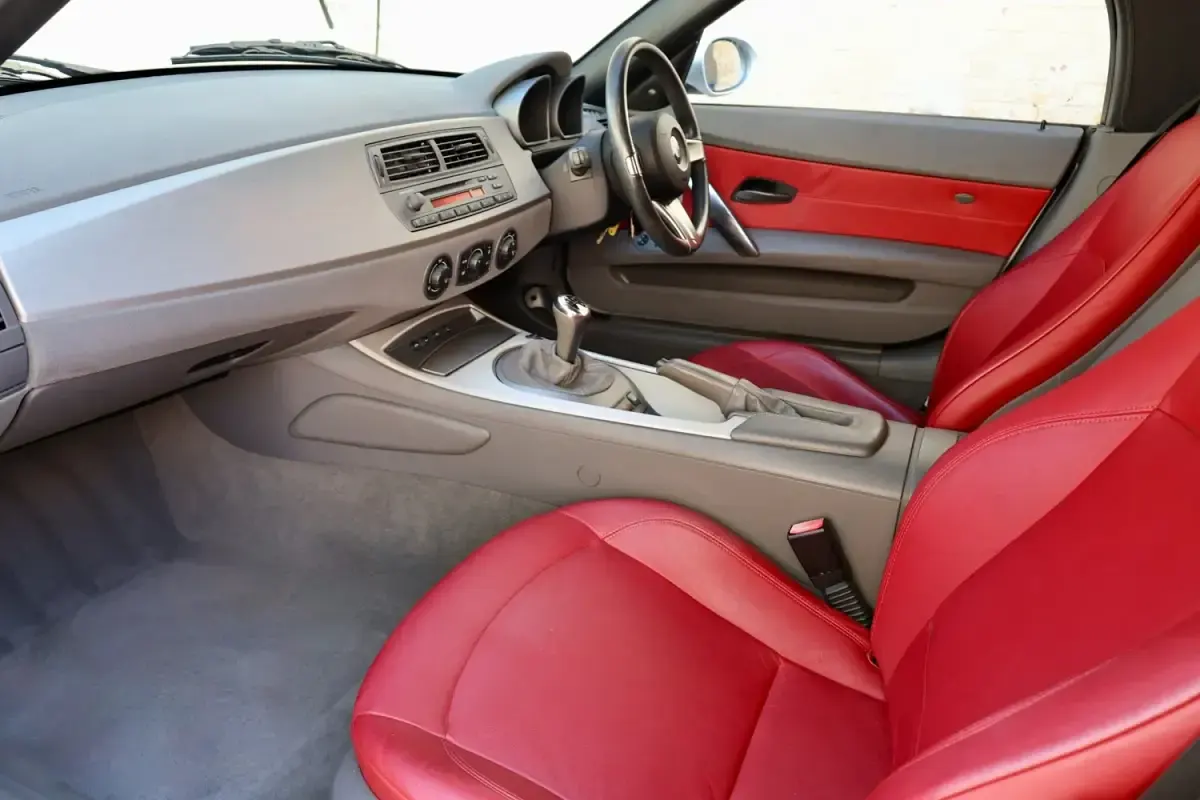 Begagnad BMW Z4 Sport Line 2003 Silver Cab