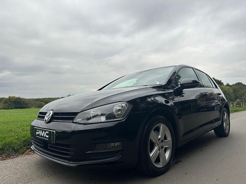 Used VW Golf VII Match 105 HP (77 kW) 2015 Black Hatchback