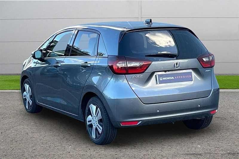 Used Honda Jazz Hybrid 109 HP (80 kW) 2020 Urban grey Hatchback