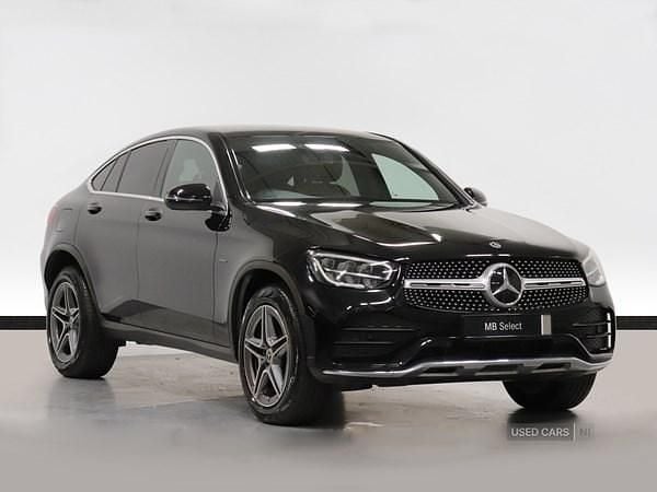 Black Used 2021 Mercedes E300 AMG line Coupe | £33,995 (Good price) - Image 1/4