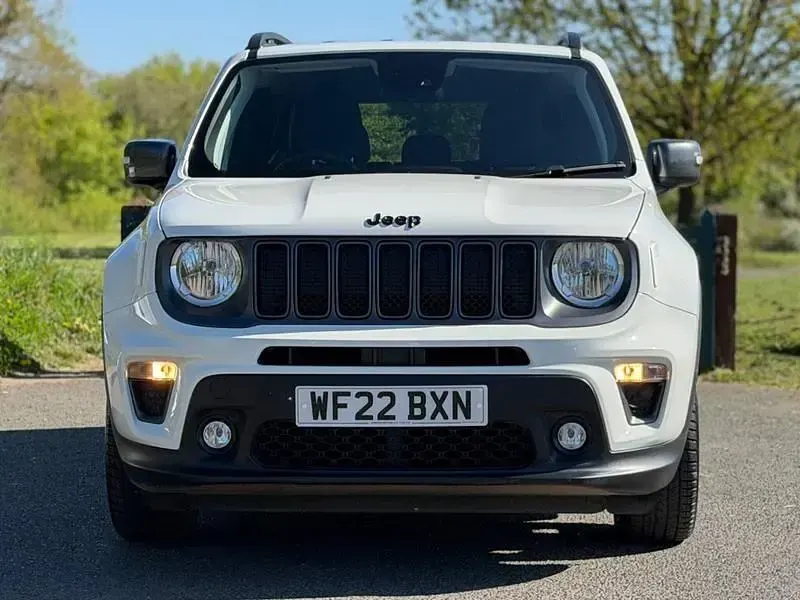 Usado Jeep Renegade 2022 Blanco SUV