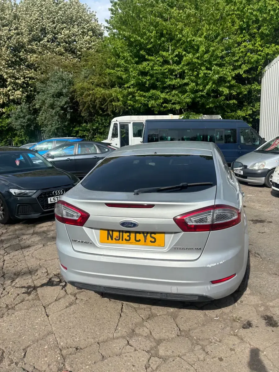 Used Ford Mondeo Titanium 2013 Silver Hatchback