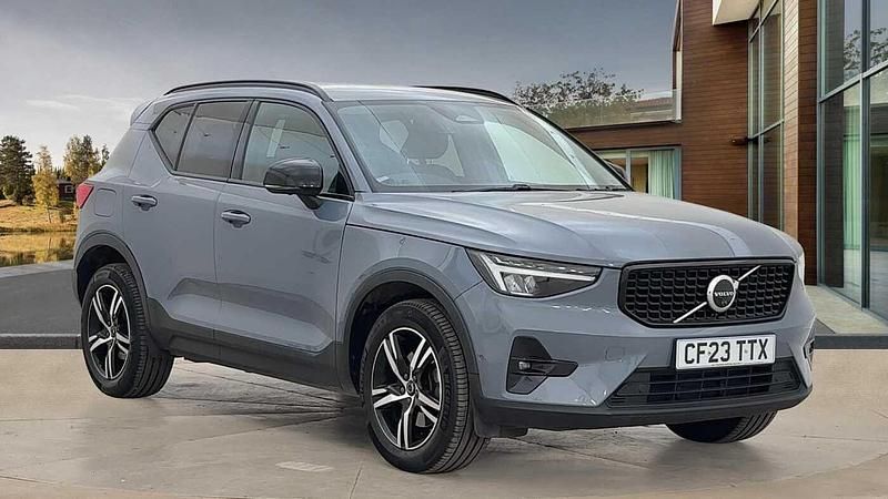 Used 2023 Volvo XC40 Plus SUV | £29,500 (A bit pricey) - Image 1/4
