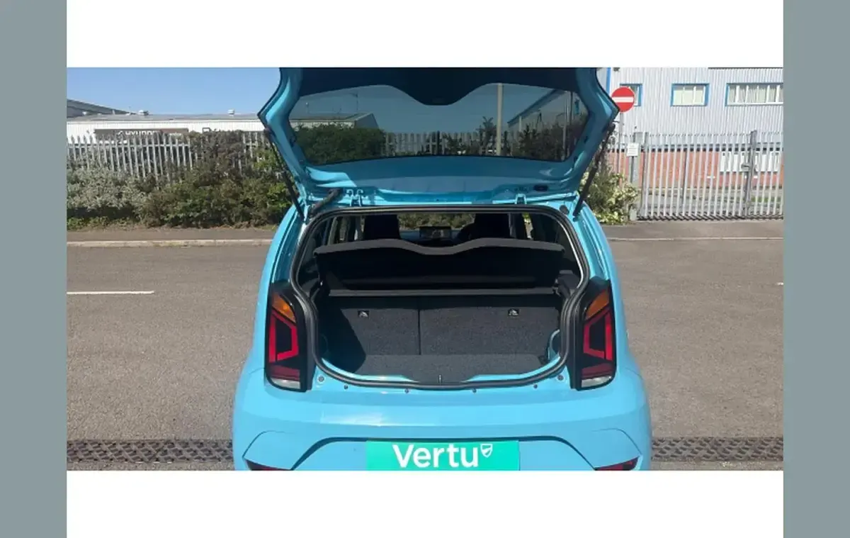 Used VW up! R-line 65 HP (47 kW) 2021 Blue Hatchback
