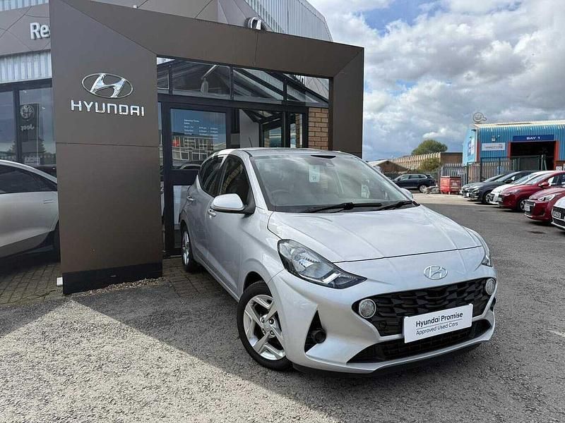 Silver Used 2022 Hyundai i10 SE Hatchback | £13,290 (Fair price) - Image 1/4