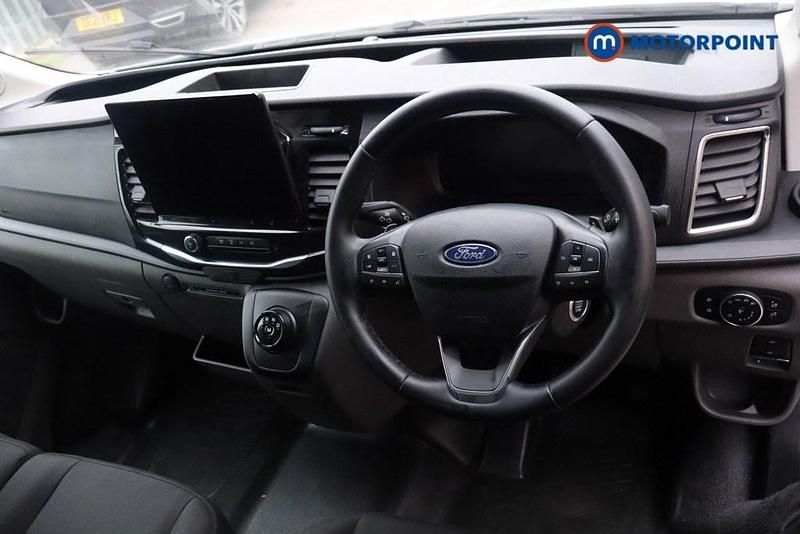 Used Ford Transit Limited 165 HP (121 kW) 2024 White Van