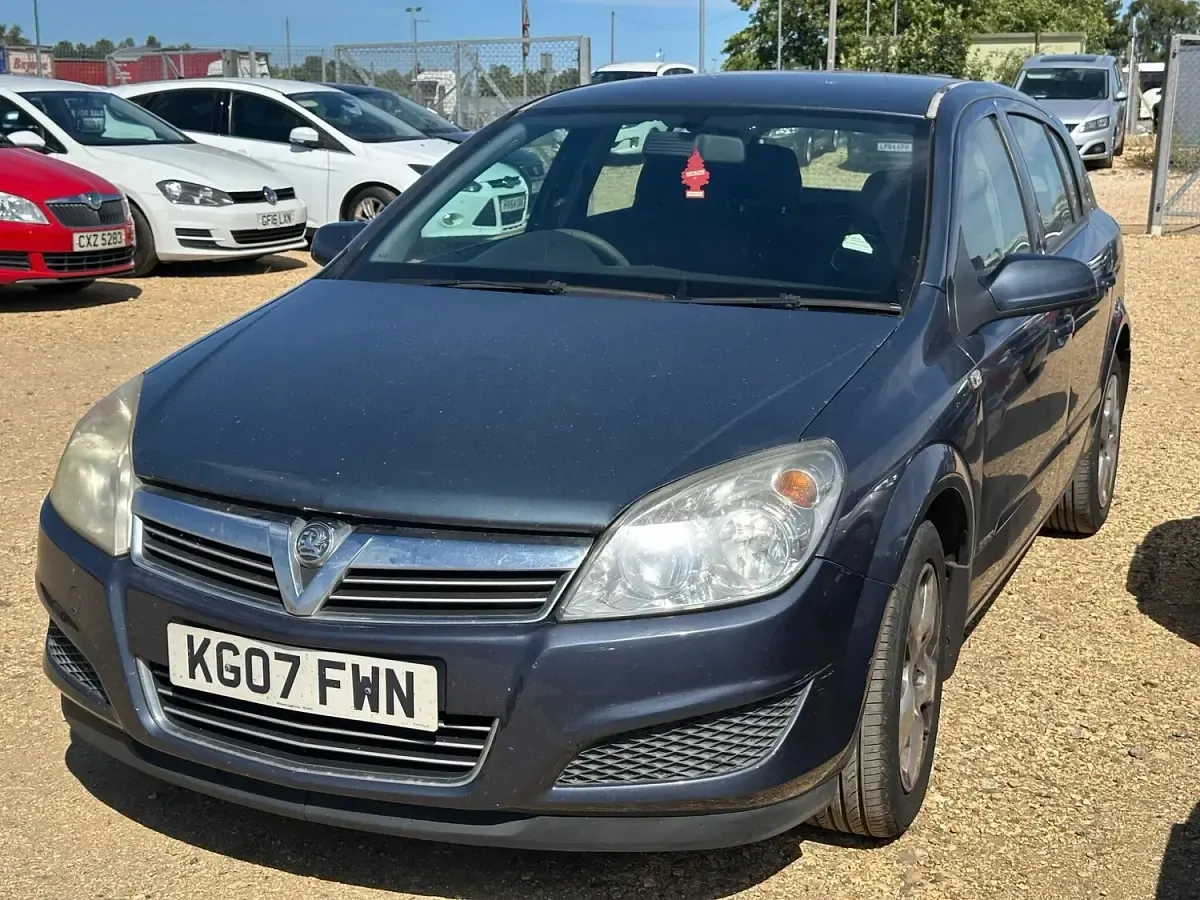 Used Vauxhall Astra 140 HP (102 kW) 2007 Blue Hatchback