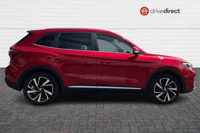 Used MG ZS Trophy 196 HP (144 kW) 2024 Red SUV