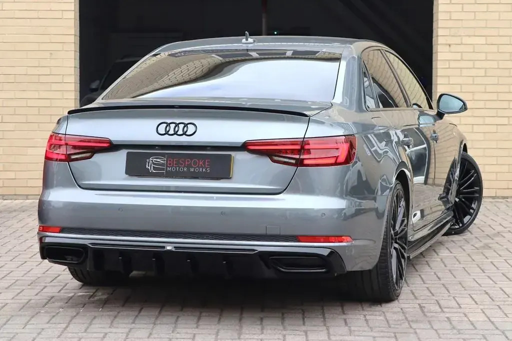 Used Audi A4 S-Line 190 HP (139 kW) 2019 Grey Sedan