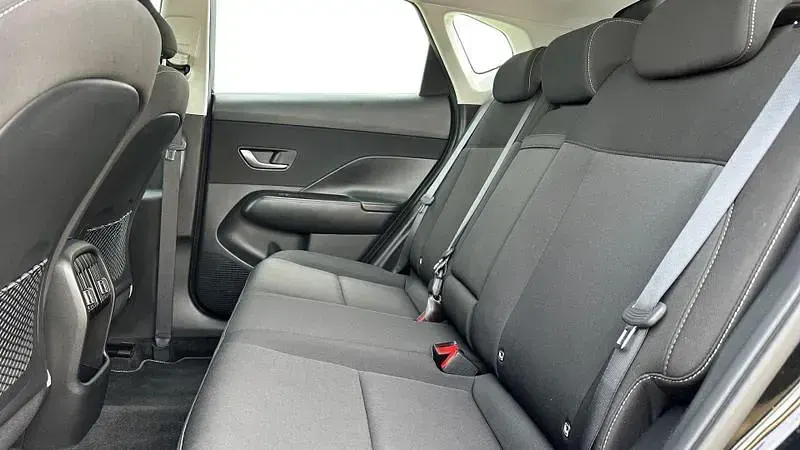 Used Hyundai Kona Advanced 120 HP (88 kW) 2024 Black SUV
