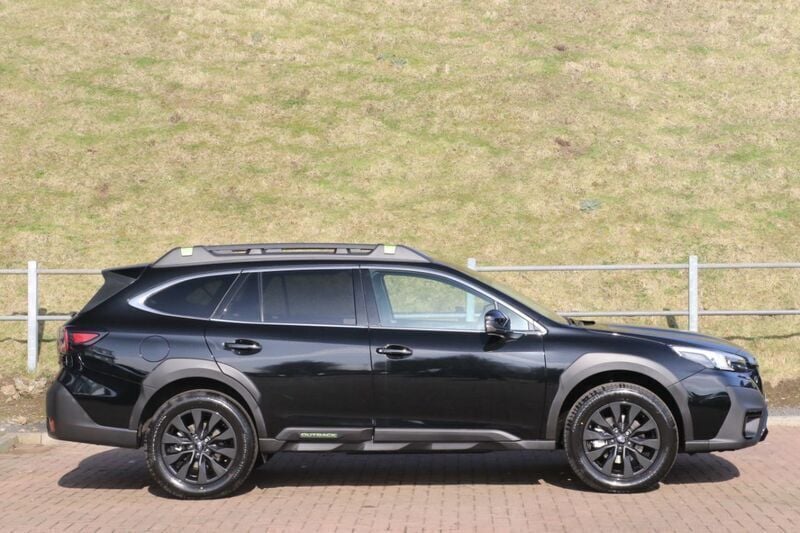 Usado Subaru Outback 169 CV (124 kW) 2024 Negro SUV