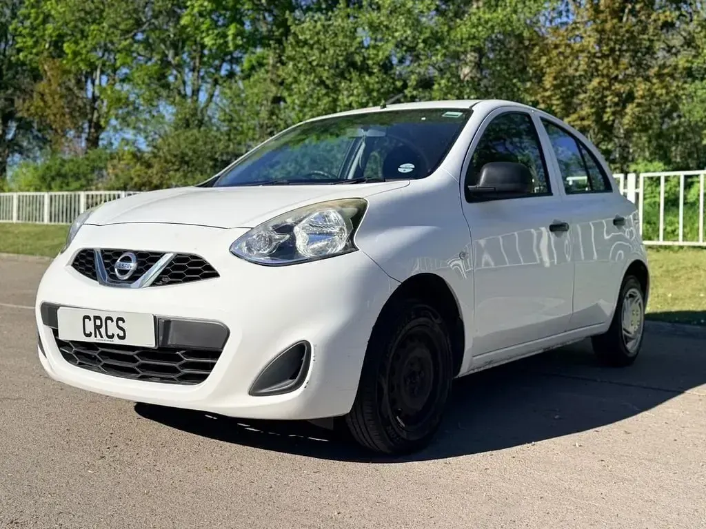 Usata Nissan Micra Visia 80 CV (58 kW) 2015 Bianco Utilitaria
