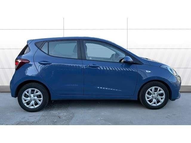 Usado Hyundai i10 SE 87 HP (63 kW) 2017 Azul Citadino