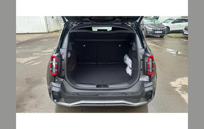 Used Renault R4 Iconic 108 kW (147 HP) 2026 Other SUV