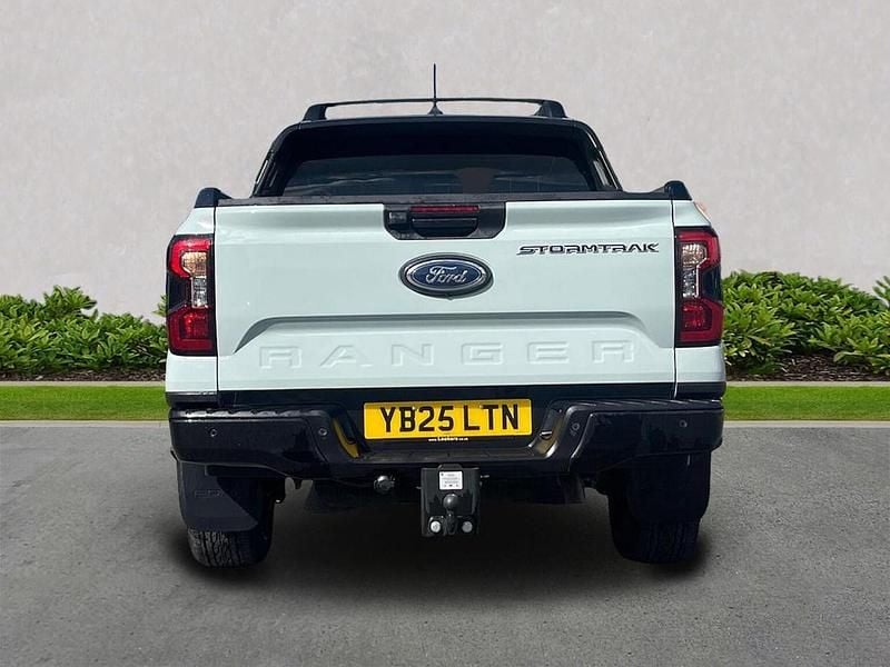 Begagnad Ford Ranger 102 HK (75 kW) 2025 Grå Pickup