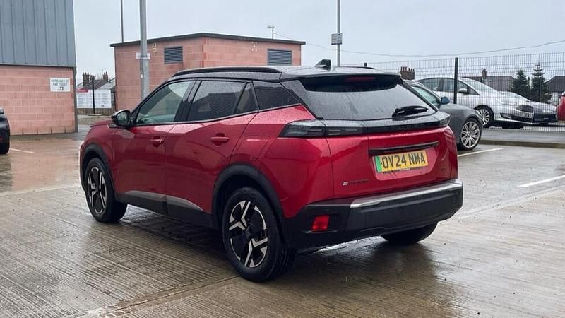 Used Peugeot e-2008 GT 98 kW (134 HP) 2024 Red SUV