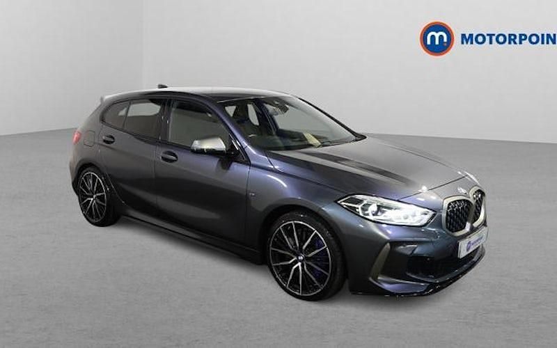 Begagnad BMW M135 306 HK (225 kW) 2024 Halvkombi