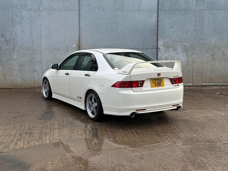 Used Honda Accord 252 HP (185 kW) 2019 White Sedan