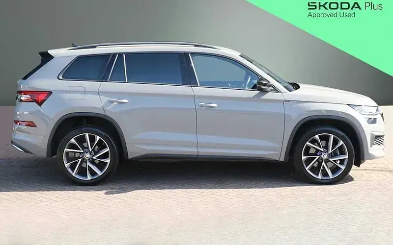 Used Skoda Kodiaq SportLine 150 HP (110 kW) 2023 Meteor grey SUV