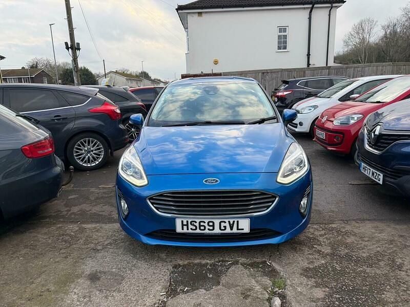 Used Ford Fiesta Titanium 100 HP (73 kW) 2020 Blue Hatchback