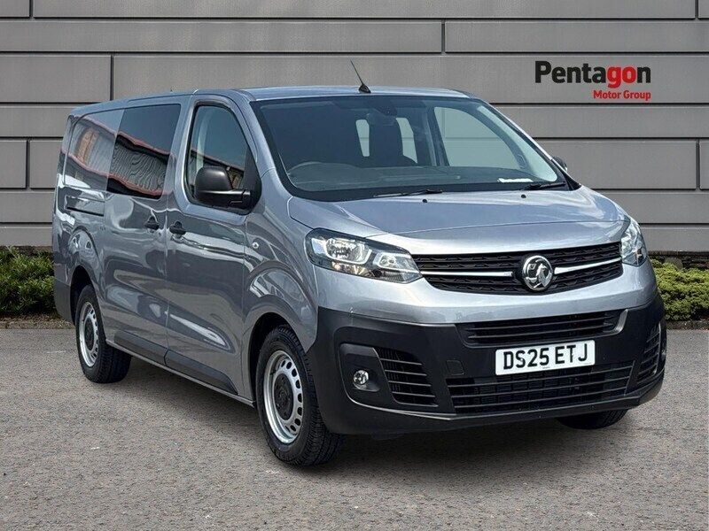 Grey New 2025 Vauxhall Vivaro Van | £23,495 (Fair price) - Image 1/4