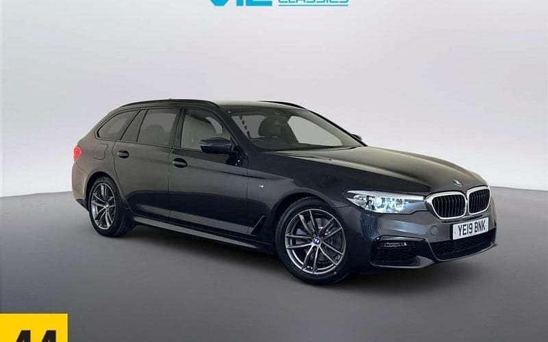 Used BMW 520 M Sport 190 HP (139 kW) 2019 Grey Estate