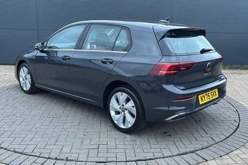 New VW Golf VIII Style 204 HP (150 kW) 2025 Grey Hatchback