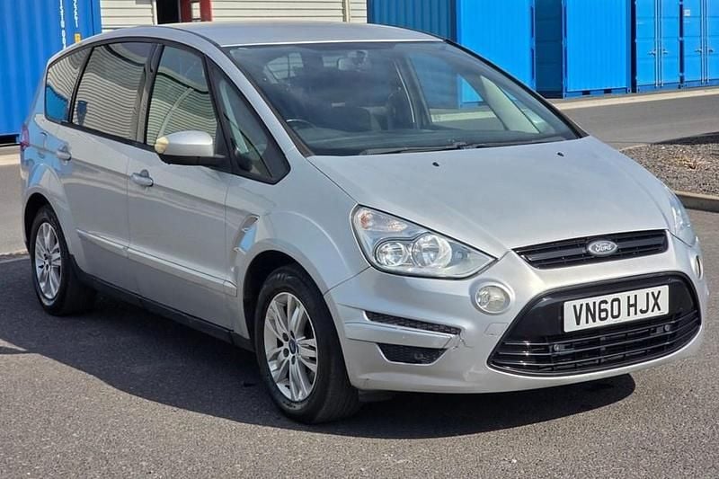 Silver Used 2010 Ford S-MAX Zetec MPV | £2,495 (Good price) - Image 1/1