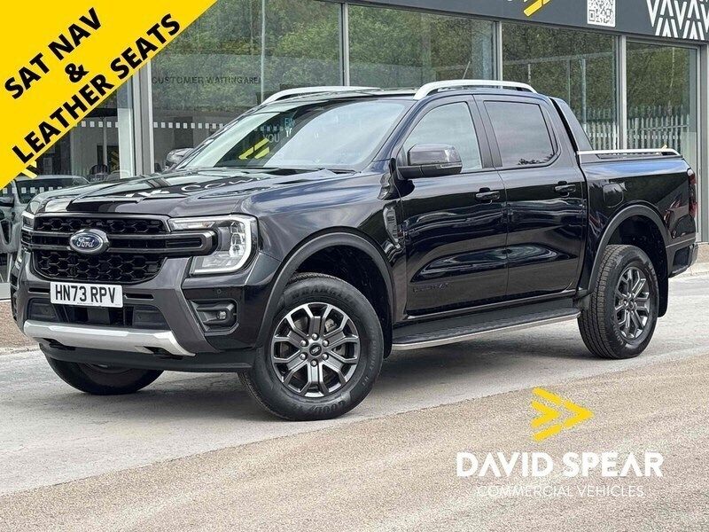 Agate black (metallic paint) Used 2023 Ford Ranger Wildtrack Pickup | £29,990 (Good price) - Image 1/3