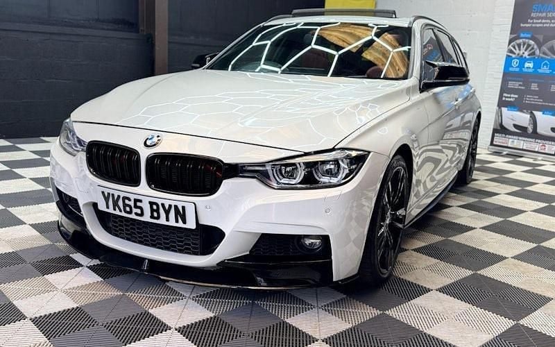 Used 2018 BMW 330 M Sport Estate | £11,500 (Fair price) - Image 1/4
