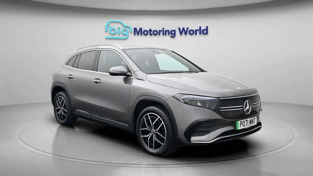 Käytetty Mercedes EQA250 AMG line 139 kW (190 HP) 2022 Katumaasturi