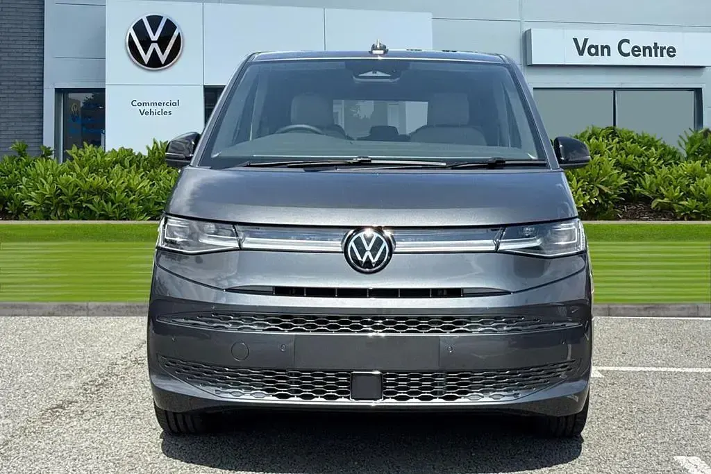 New VW Multivan Style 150 HP (110 kW) 2026 Red MPV