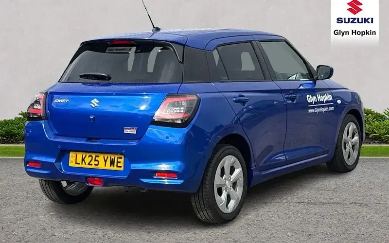 New Suzuki Swift 82 HP (60 kW) 2025 Blue Hatchback